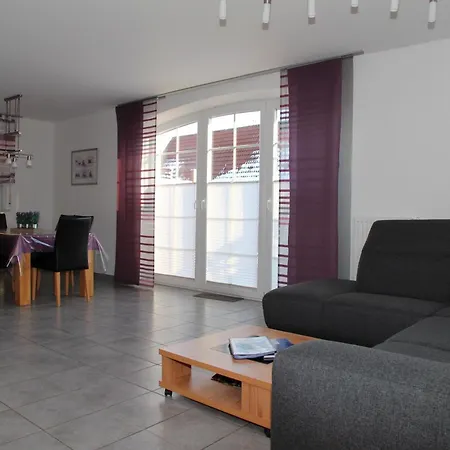 Holiday home Achtern Diek