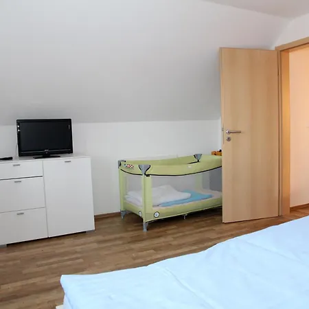 Achtern Diek Holiday home Norden